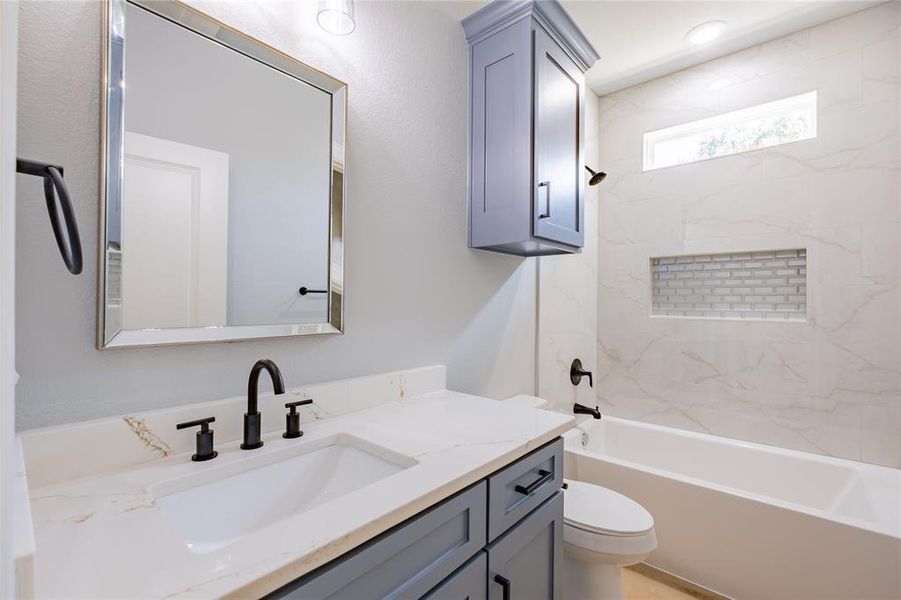 Furnished interior view inside a new home in , Lindale (Image 8).