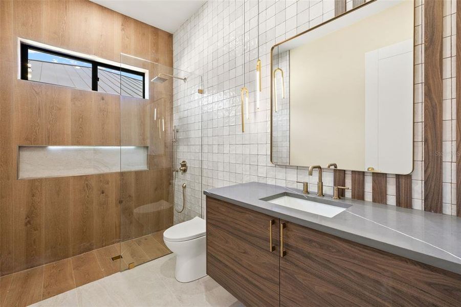 Furnished interior view inside a new home in , Cape Coral (Image 6).