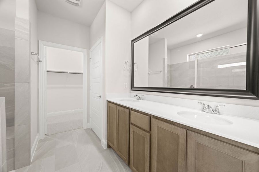 Front exterior of a new home in Redden Farms – Active Adult, Midlothian, TX, highlighting curb appeal (Image 20). Front exterior of a new home in Redden Farms – Active Adult, Midlothian, TX, highlighting curb appeal (Image 20).