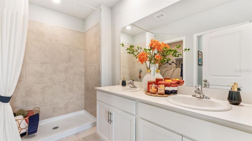 Furnished interior view inside a new home in , Port Charlotte (Image 10).