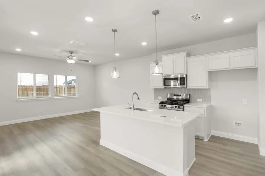 Furnished interior view inside a new home in Elevon, Lavon (Image 6).