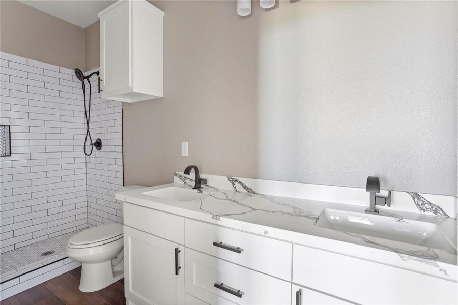 Image 26 of a home in .