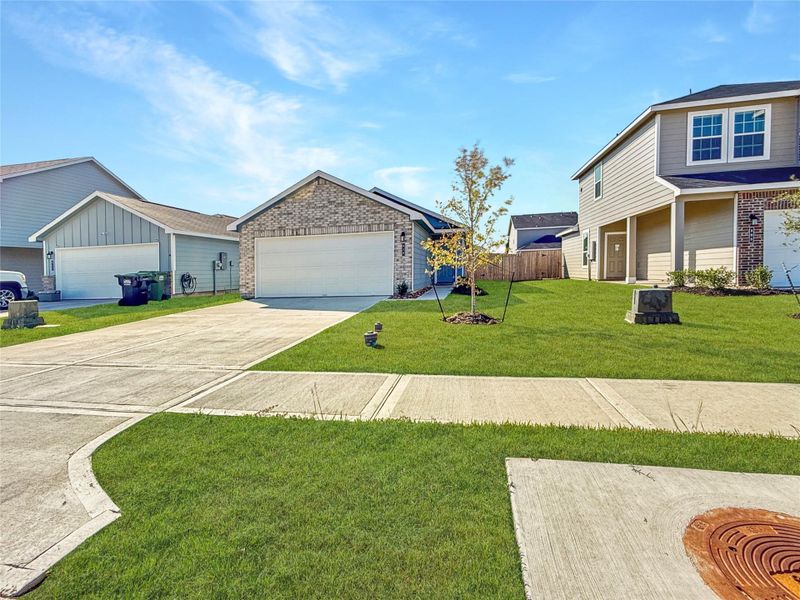 Image 27 of a home in .