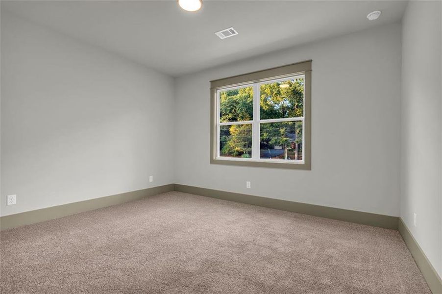 Spacious, unfurnished interior of a new home in , Monroe (Image 24).