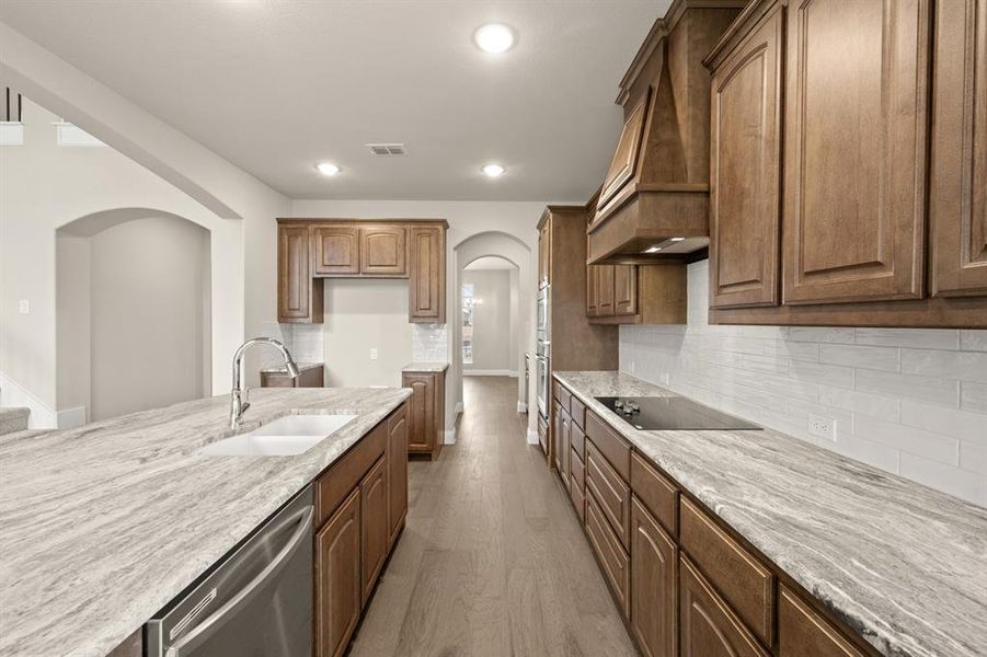 58 Plover- Kitchen-3