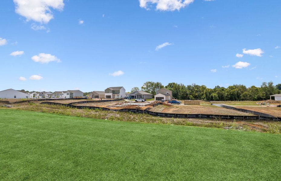Site preparation for new homesites in Highlands of Carter's Station, Columbia (Image 53).