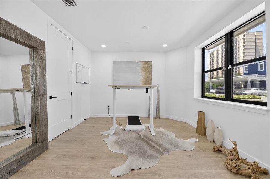 Furnished interior view inside a new home in , Tampa (Image 37).