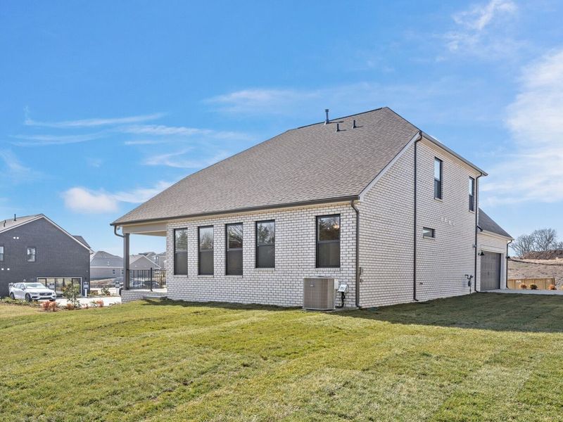 Exterior details and patio area of a home in Benders Cove, Mount Juliet (Image 25).