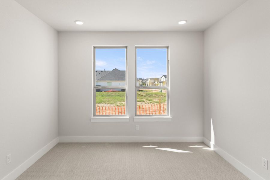 Spacious, unfurnished interior of a new home in Discovery Collection at Union Park, Little Elm (Image 25).