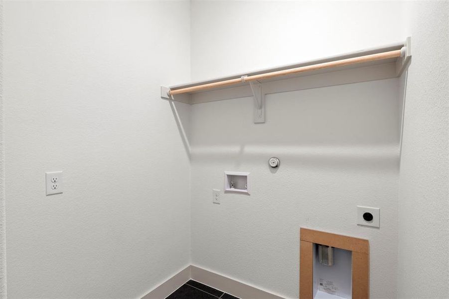 Spacious, unfurnished interior of a new home in , Italy (Image 18).