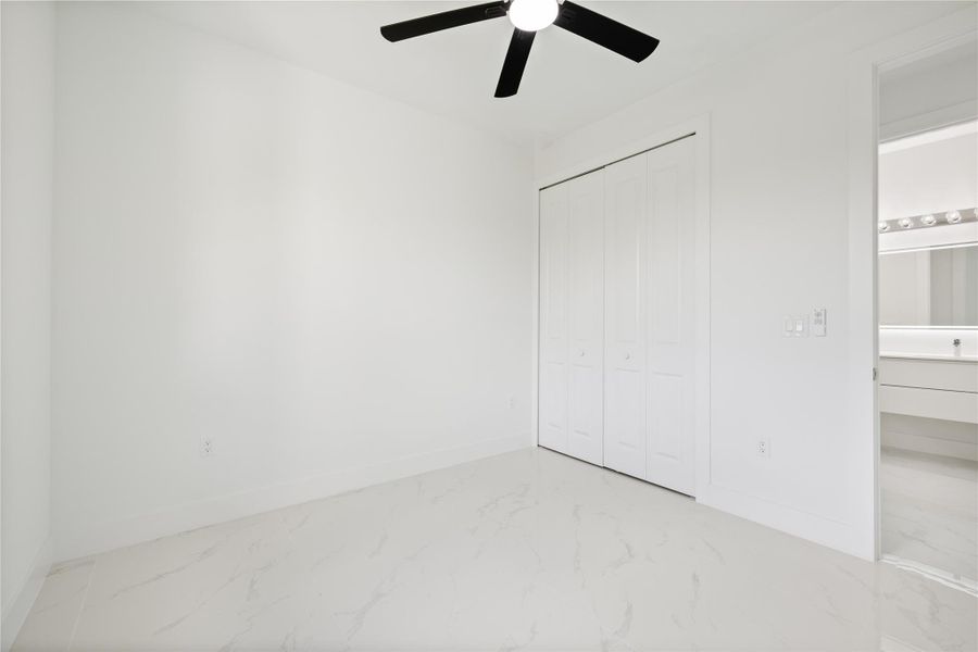 Spacious, unfurnished interior of a new home in , Lehigh Acres (Image 18).