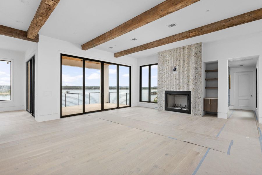 Image 33 of a home in .