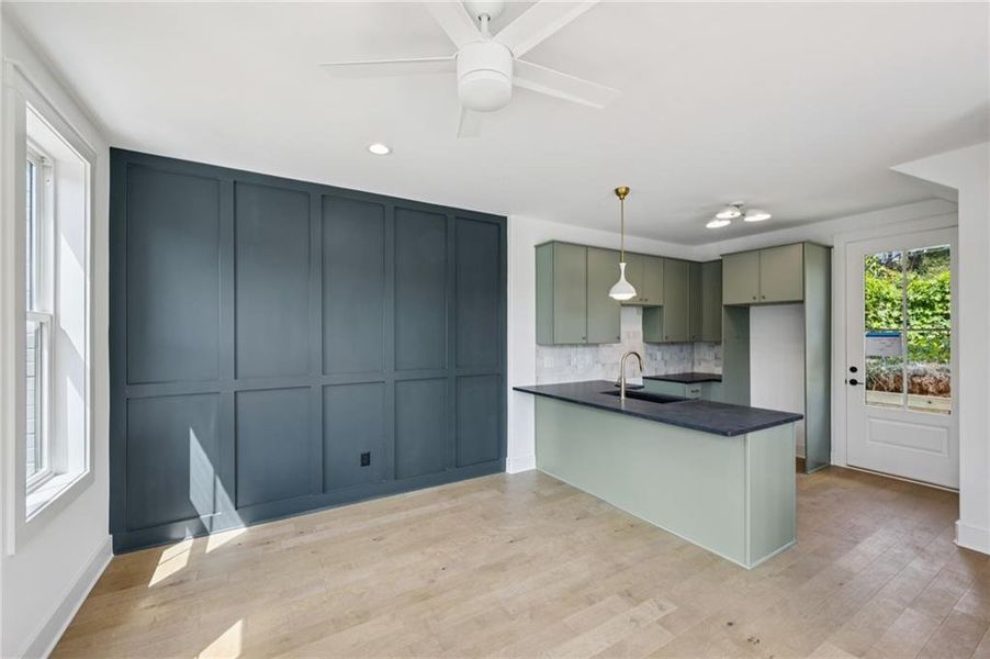 Furnished interior view inside a new home in , Atlanta (Image 15).