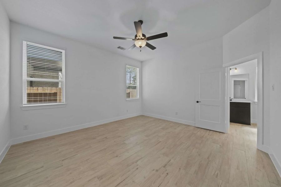 Representative unfurnished interior of a home built from the San Francisco by Chesmar Homes in The Woodlands Hills, Willis (Image 51). Representative unfurnished interior of a home built from the San Francisco by Chesmar Homes in The Woodlands Hills, Willis (Image 51).