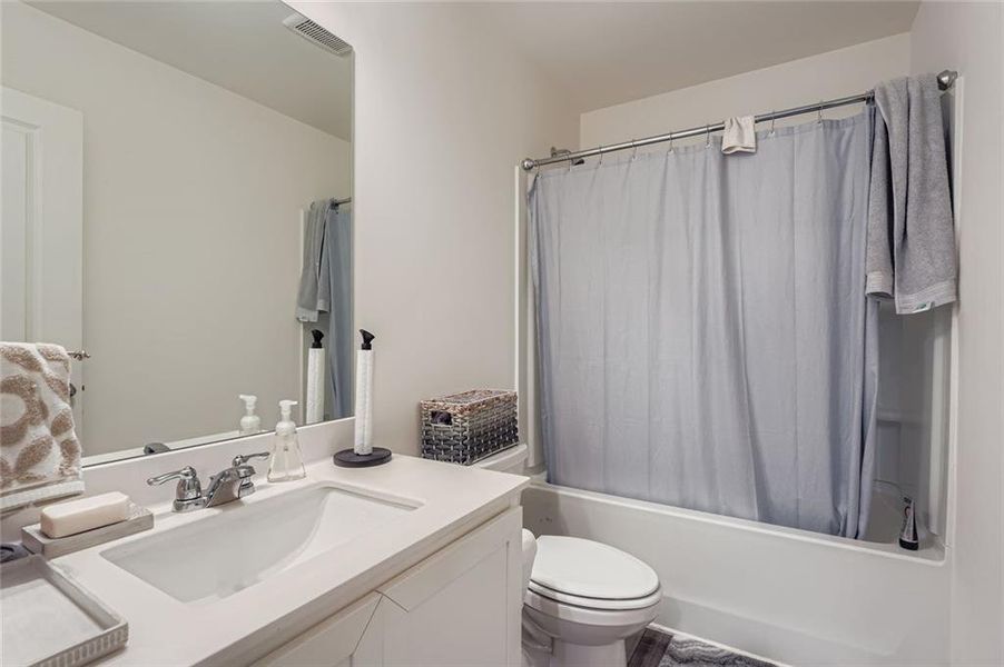 Furnished interior view inside a new home in , Villa Rica (Image 13). Furnished interior view inside a new home in , Villa Rica (Image 13).