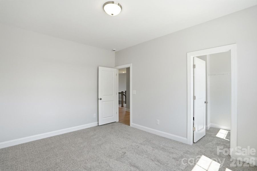 Spacious, unfurnished interior of a new home in Robinson Oaks, Gastonia (Image 34).