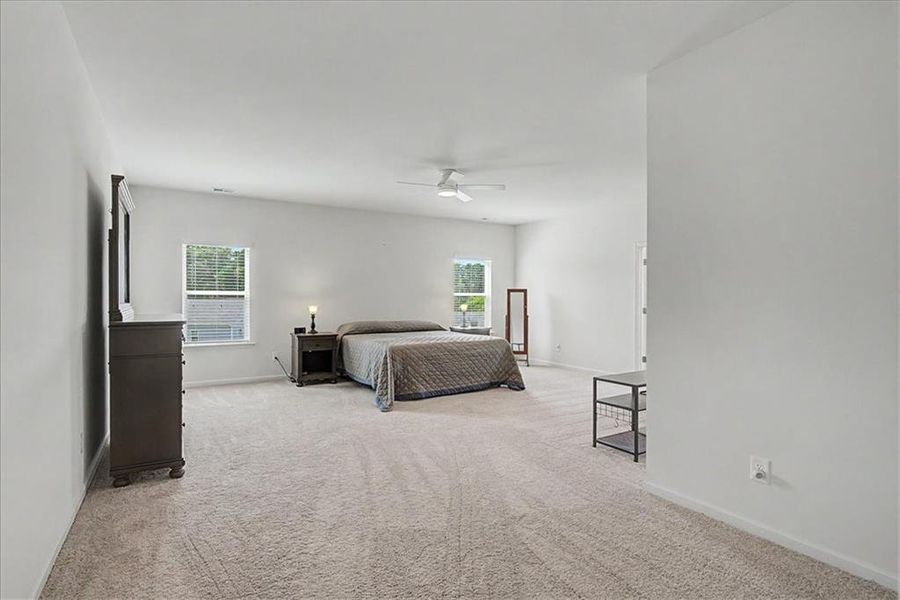 Furnished interior view inside a new home in Arrington, Adairsville (Image 9).