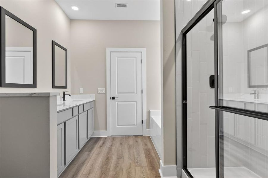 Furnished interior view inside a new home in , Port Charlotte (Image 12).