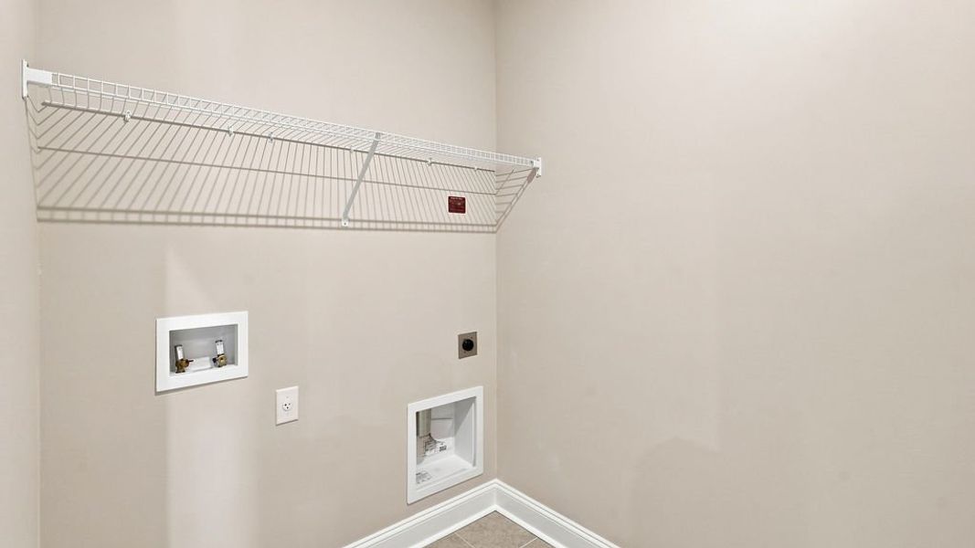 Spacious, unfurnished interior of a new home in Sun City Hilton Head, Bluffton (Image 24).