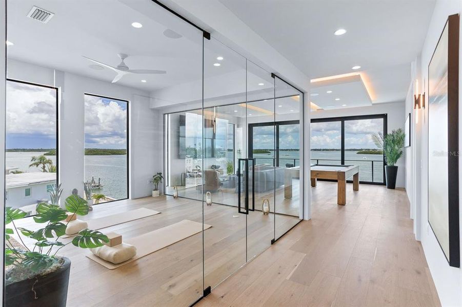 Furnished interior view inside a new home in , Madeira Beach (Image 41). Furnished interior view inside a new home in , Madeira Beach (Image 41).