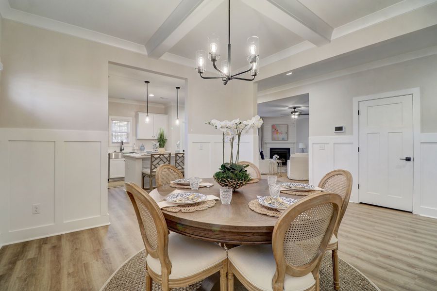 Representative furnished interior of a home built from the Bradley II by Great Southern Homes in Lynbrook, Boiling Springs (Image 14).