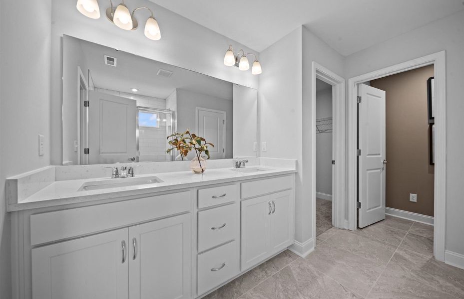 Representative furnished interior of a home built from the Frazier by Pulte Homes in Sparrow Creek, Boiling Springs (Image 8).