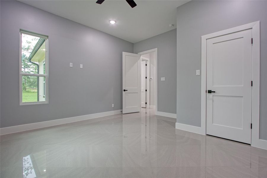 Spacious, unfurnished interior of a new home in , Plantersville (Image 22).