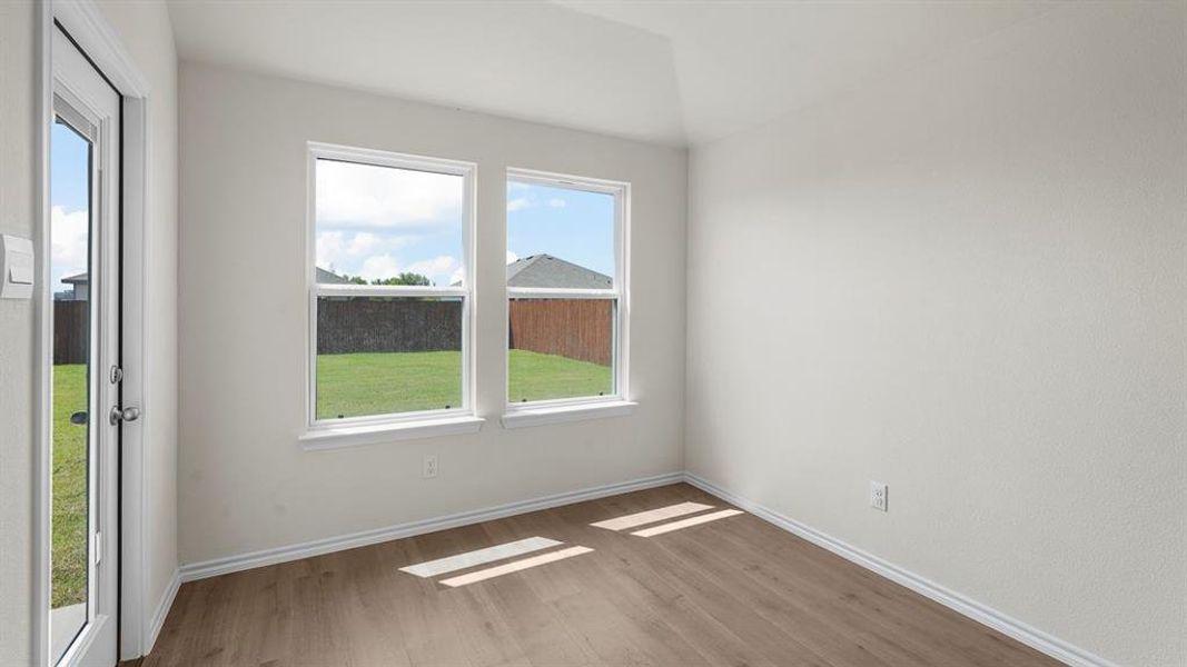 Spacious, unfurnished interior of a new home in The Reserve at Timber Creek, Lindale (Image 21).