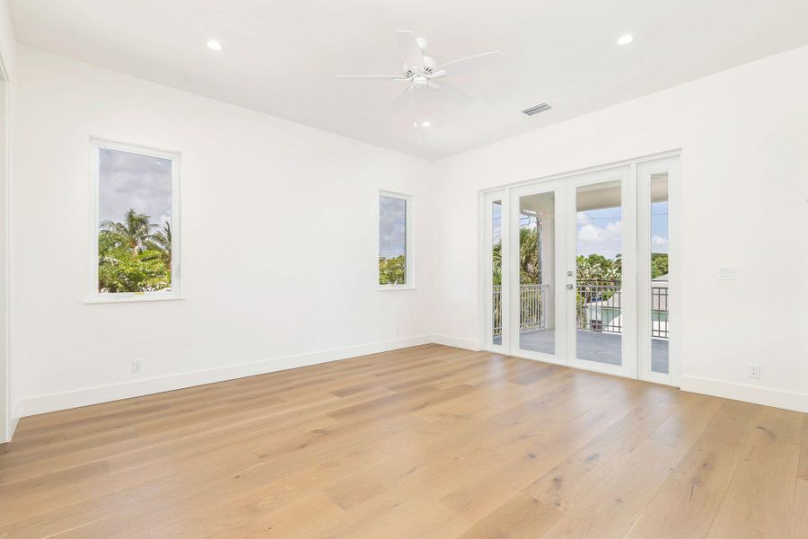 Furnished interior view inside a new home in , West Palm Beach (Image 7). Furnished interior view inside a new home in , West Palm Beach (Image 7).