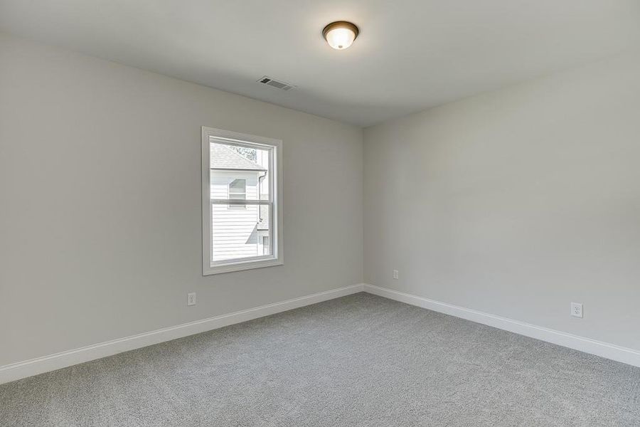Spacious, unfurnished interior of a new home in , Jefferson (Image 50).