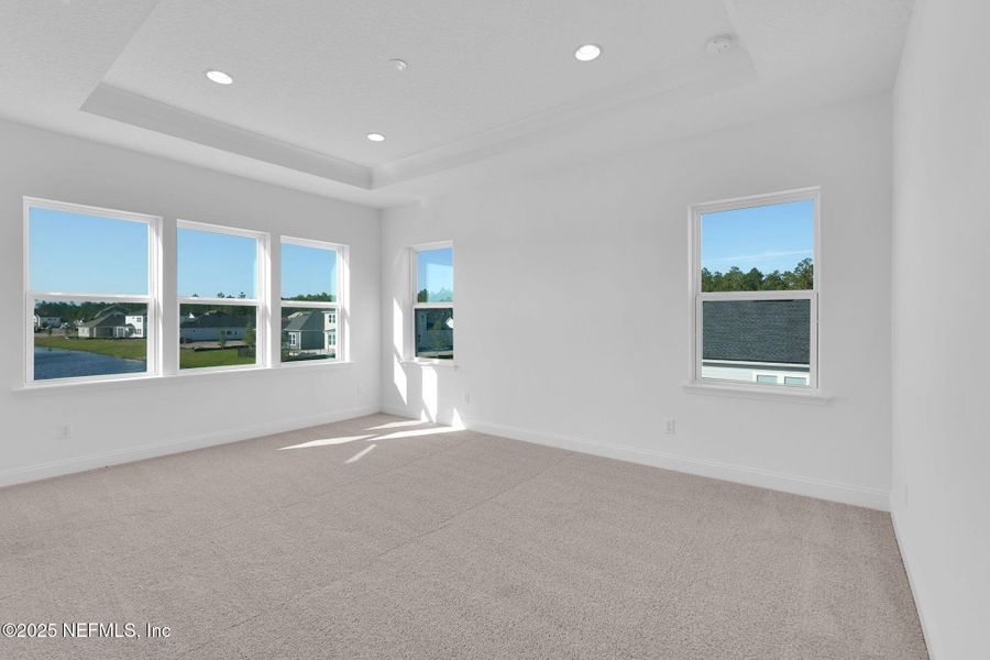 Spacious, unfurnished interior of a new home in Reflections at Nocatee, Ponte Vedra (Image 13).