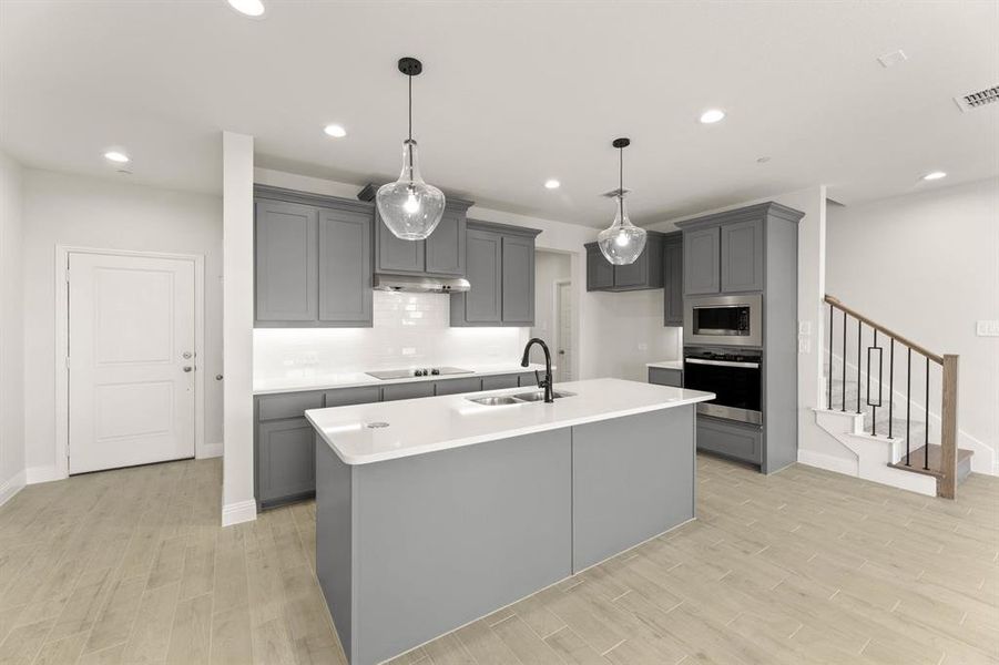 672 Sandiford-Kitchen-2 672 Sandiford-Kitchen-2