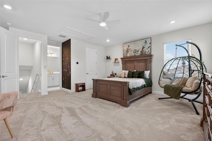 Furnished interior view inside a new home in Seaire, Parrish (Image 51).