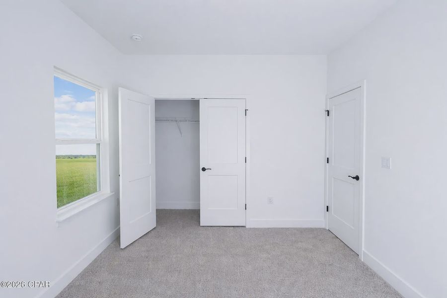 Spacious, unfurnished interior of a new home in Parkbrook, Panama City (Image 9).