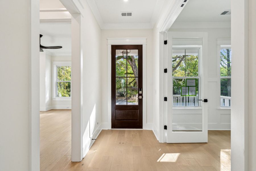 Spacious, unfurnished interior of a new home in , Mount Pleasant (Image 40).