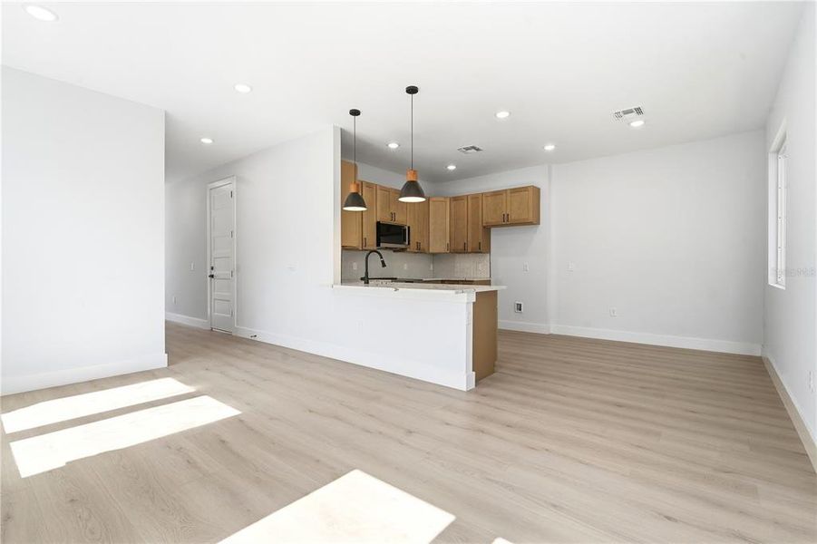 Spacious, unfurnished interior of a new home in , Orlando (Image 17). Spacious, unfurnished interior of a new home in , Orlando (Image 17).
