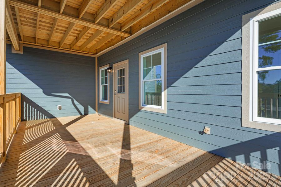 Exterior details and patio area of a home in , Weaverville (Image 26).