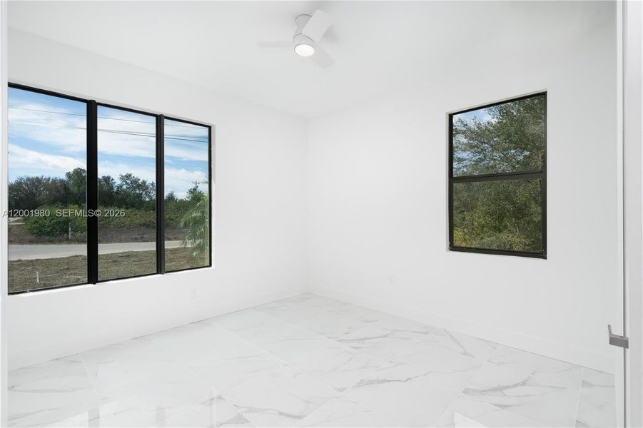 Spacious, unfurnished interior of a new home in , Lehigh Acres (Image 17).