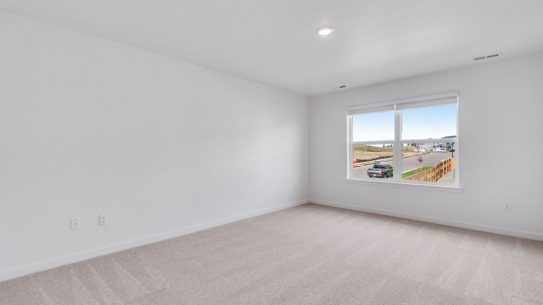 Spacious, unfurnished interior of a new home in Trails at Crowfoot, Parker (Image 18). Spacious, unfurnished interior of a new home in Trails at Crowfoot, Parker (Image 18).