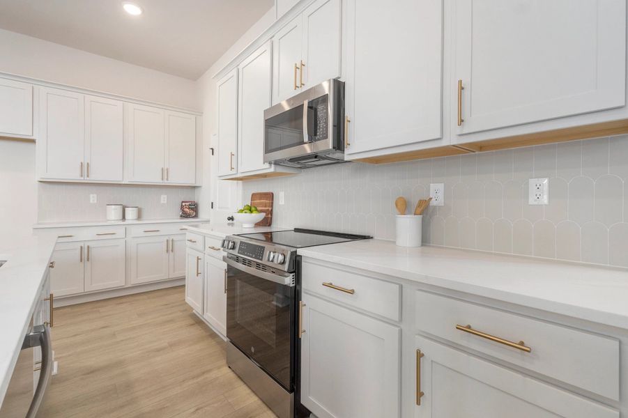 Furnished interior view inside a new home in Blue Heron Retreat: Oasis Series, Little River (Image 9). Furnished interior view inside a new home in Blue Heron Retreat: Oasis Series, Little River (Image 9).