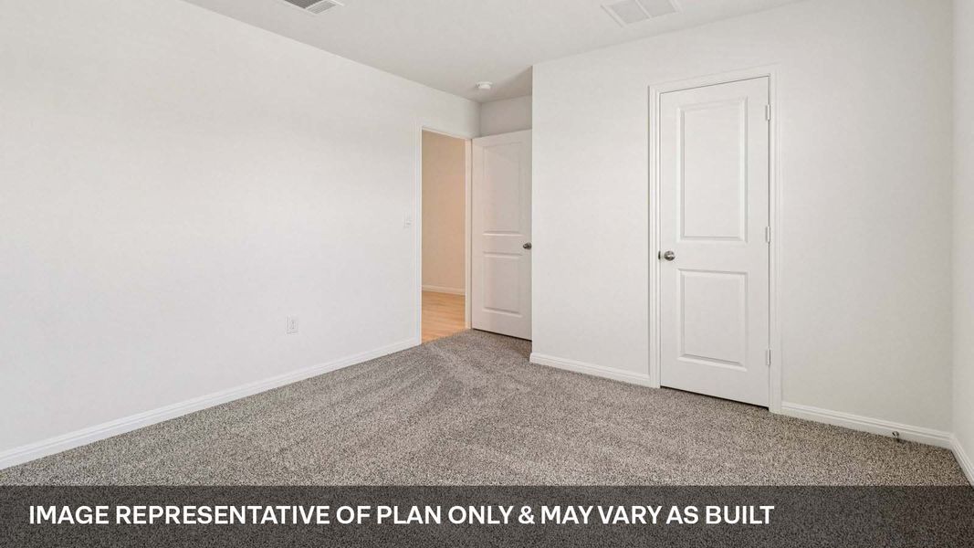 Representative unfurnished interior of a home built from the The Irvine by D.R. Horton in Carillon, Manor (Image 19).