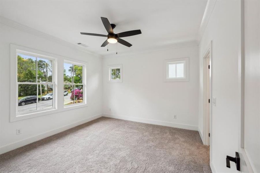 Spacious, unfurnished interior of a new home in , Atlanta (Image 25).
