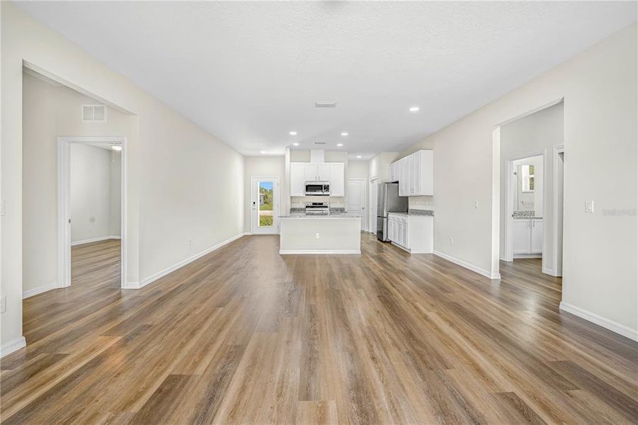 Spacious, unfurnished interior of a new home in , Brooksville (Image 39).