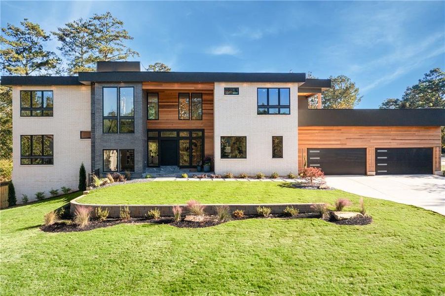 Front exterior of a new home in , Atlanta, GA, highlighting curb appeal (Image 28). Front exterior of a new home in , Atlanta, GA, highlighting curb appeal (Image 28).