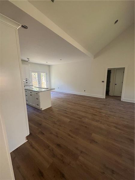 Spacious, unfurnished interior of a new home in , Dawsonville (Image 7).