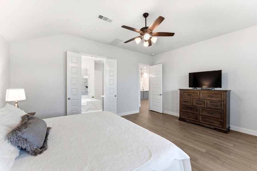 Furnished interior view inside a new home in Artavia, Conroe (Image 6). Furnished interior view inside a new home in Artavia, Conroe (Image 6).