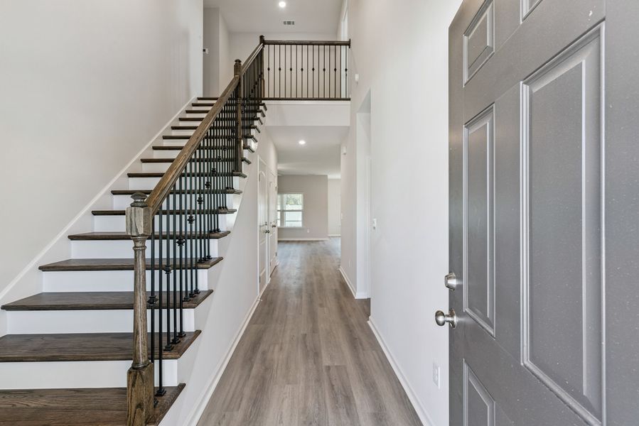 Spacious, unfurnished interior of a new home in Woodland Cove, Brunswick (Image 25).