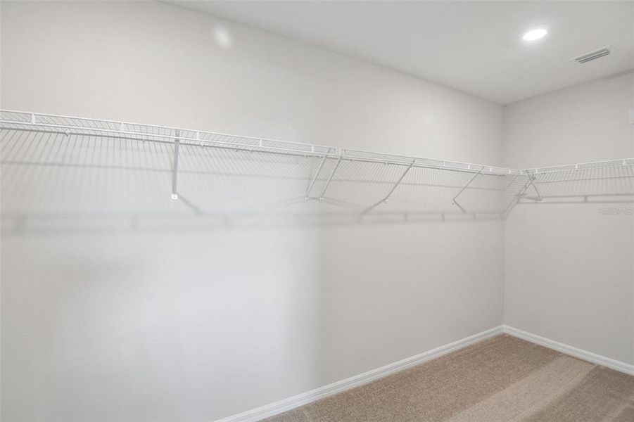 Spacious, unfurnished interior of a new home in Wynnstone, Davenport (Image 28). Spacious, unfurnished interior of a new home in Wynnstone, Davenport (Image 28).