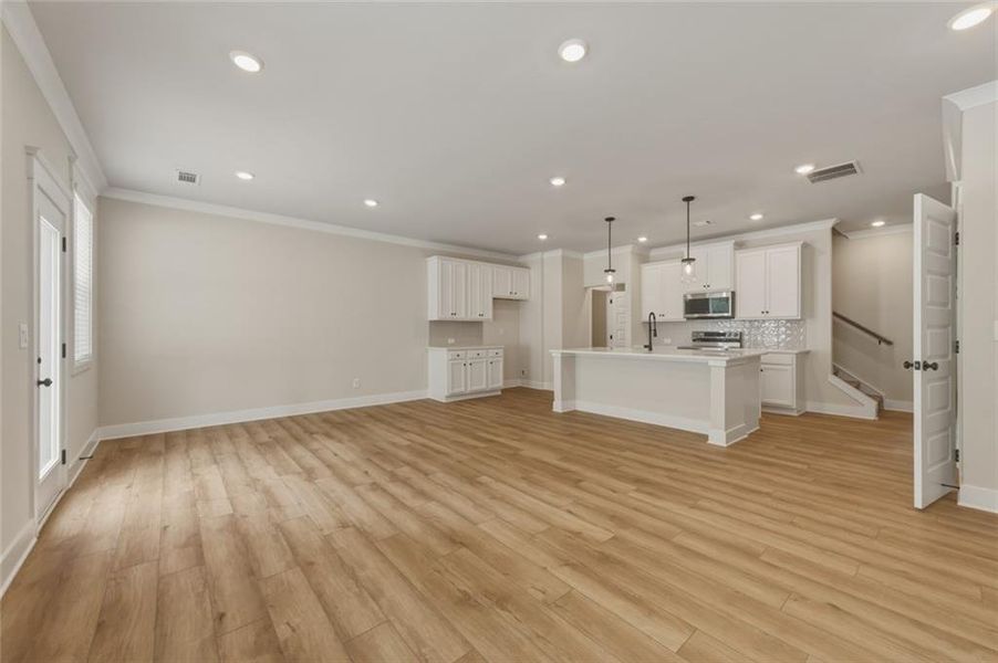 Spacious, unfurnished interior of a new home in Millstone at Mundy Mill, Gainesville (Image 25).
