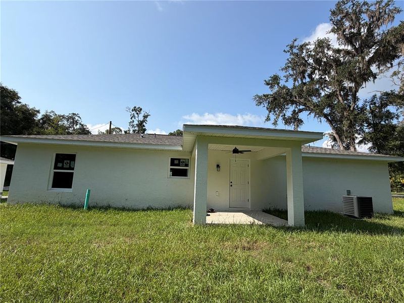 Exterior details and patio area of a home in , Ocala (Image 17).